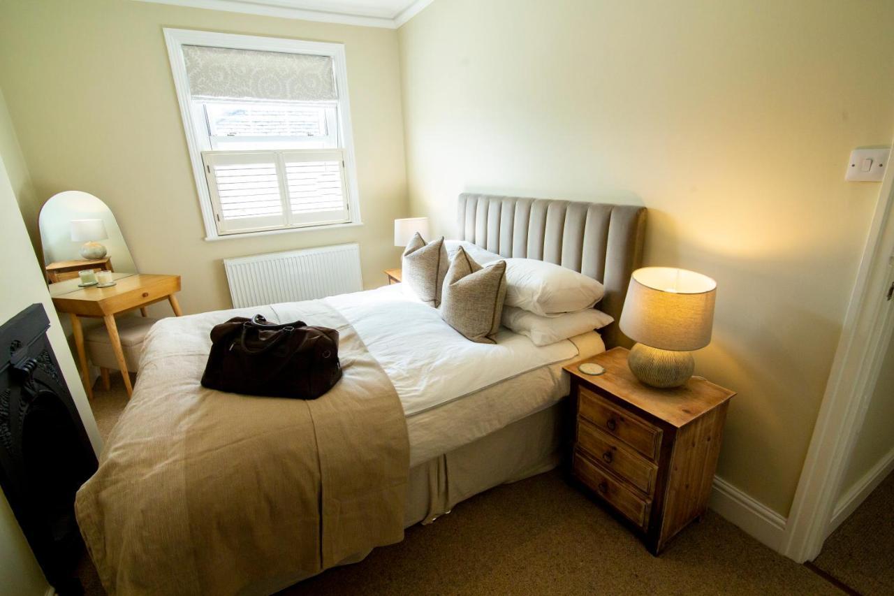 Mulberry Cottage - Cosy 3 Bed Cottage Near Lytham Windmill Lytham St Annes Exterior photo